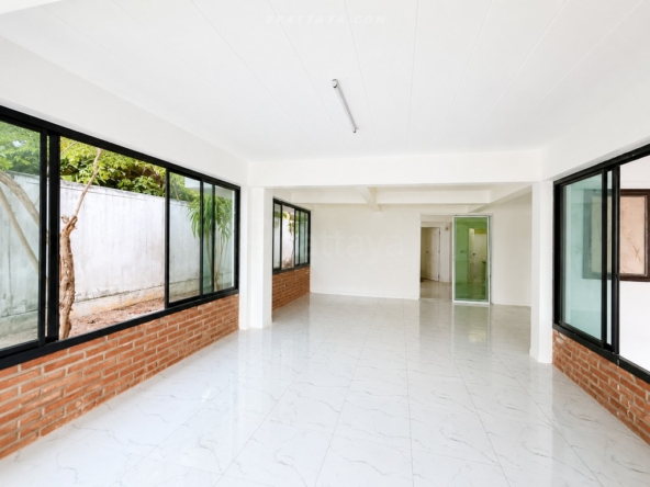 ✨ ขายด่วน บ้านเดี่ยว 2 ชั้น | หนองปลาไหล พัทยา | ที่ดินใหญ่ 406 ตร.วา ✨ – ภาพที่ 5 – Bang Lamung – #9P-16348
