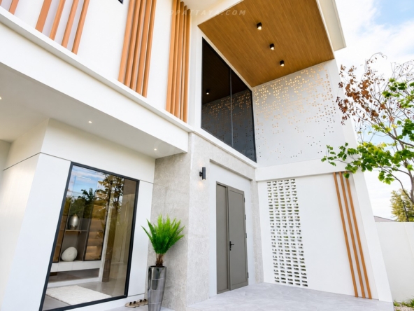 ✨ Ultra Luxury Pool Villa มาบประชัน พัทยา | วิวอ่างเก็บน้ำ | ที่ดิน 408 ตร.วา ✨ – ภาพที่ 4 – Mabprachan – #9P-17011