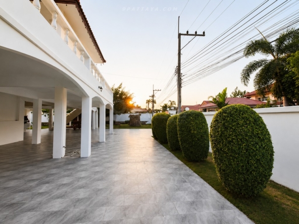 ✨ ขาย Luxury Pool Villa ใกล้โรงเรียนนานาชาติ Tara Pattana | 9 ห้องนอน | บริษัทไทย ✨ – ภาพที่ 3 – Jomtien – #9P-17018